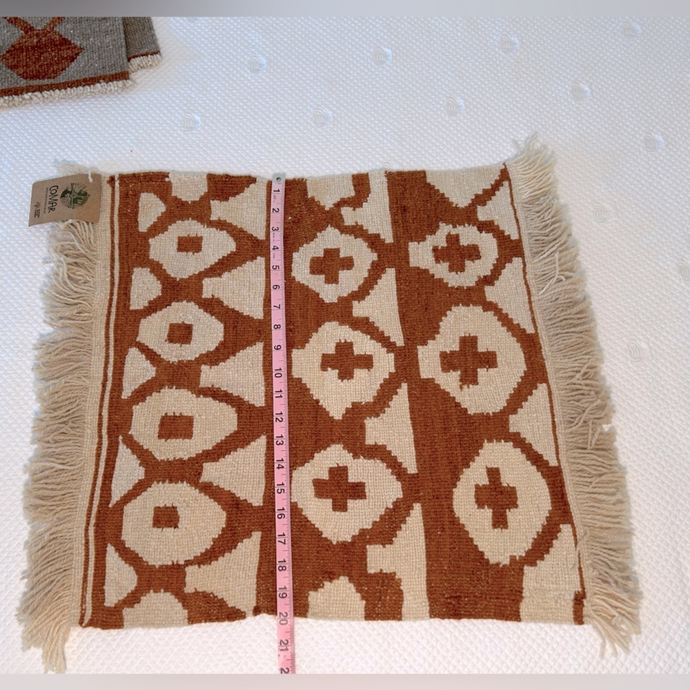 Small Size wool Tapestry, art wall, table runner etc handmade. Small size - Picture 6 of 6